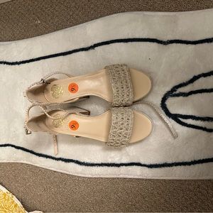 New Vince Camino size 9 1/2 woven wedges. True to size